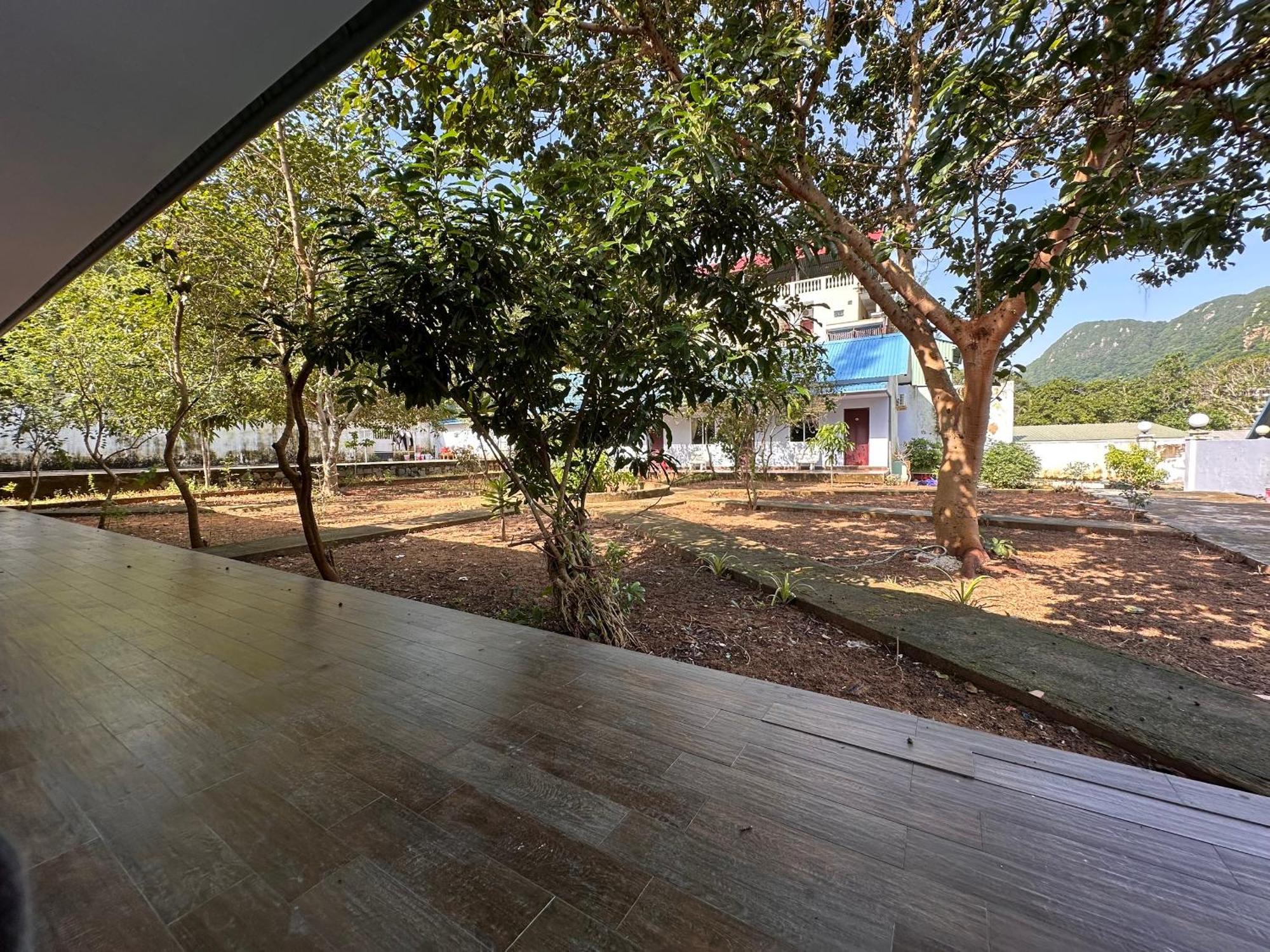 Bungalow Hotel Chi Khu Co Ong Bagian luar foto